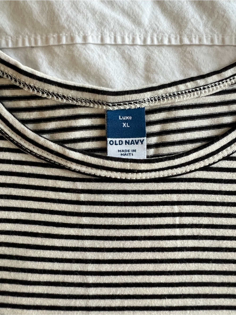 Old Navy Women’s Tank Top Bundle - Olive, Tan Stripe, White, Cream - Picture 3 of 10